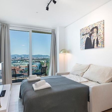 Design Apartment With Amazing View Over Вена Экстерьер фото