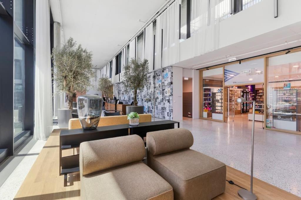 Design Apartment With Amazing View Over Вена Экстерьер фото